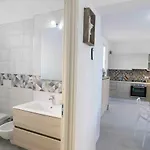 Bilo Vista Mare Dauni شقة أُجينتو
