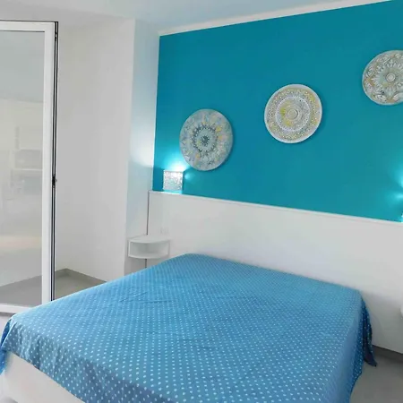 Bilo Vista Mare Dauni شقة أُجينتو